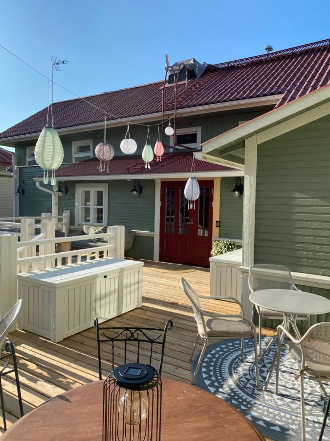 Eleonora Bed & Breakfast Кристийнанкаупунки Экстерьер фото